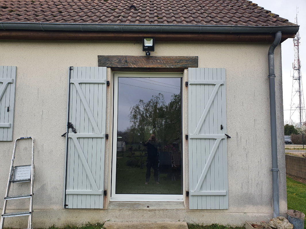 Gd Menuiseries Menuisier Romorantin Galandage Alu PHOTO 2 Vue Exterieure