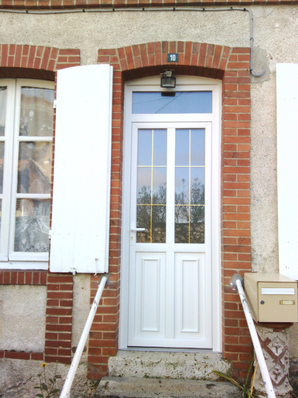 Gd Menuiseries Menuisier Romorantin Porte Entree PVC PHOTO 3
