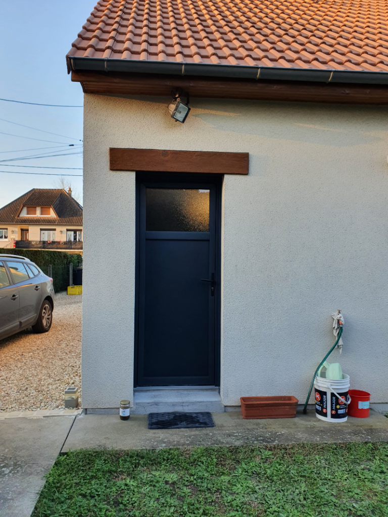 Gd Menuiseries Menuisier Romorantin Porte Service PHOTO 2 Alu